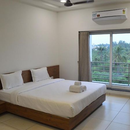 Hotel Revive Veraval 外观 照片